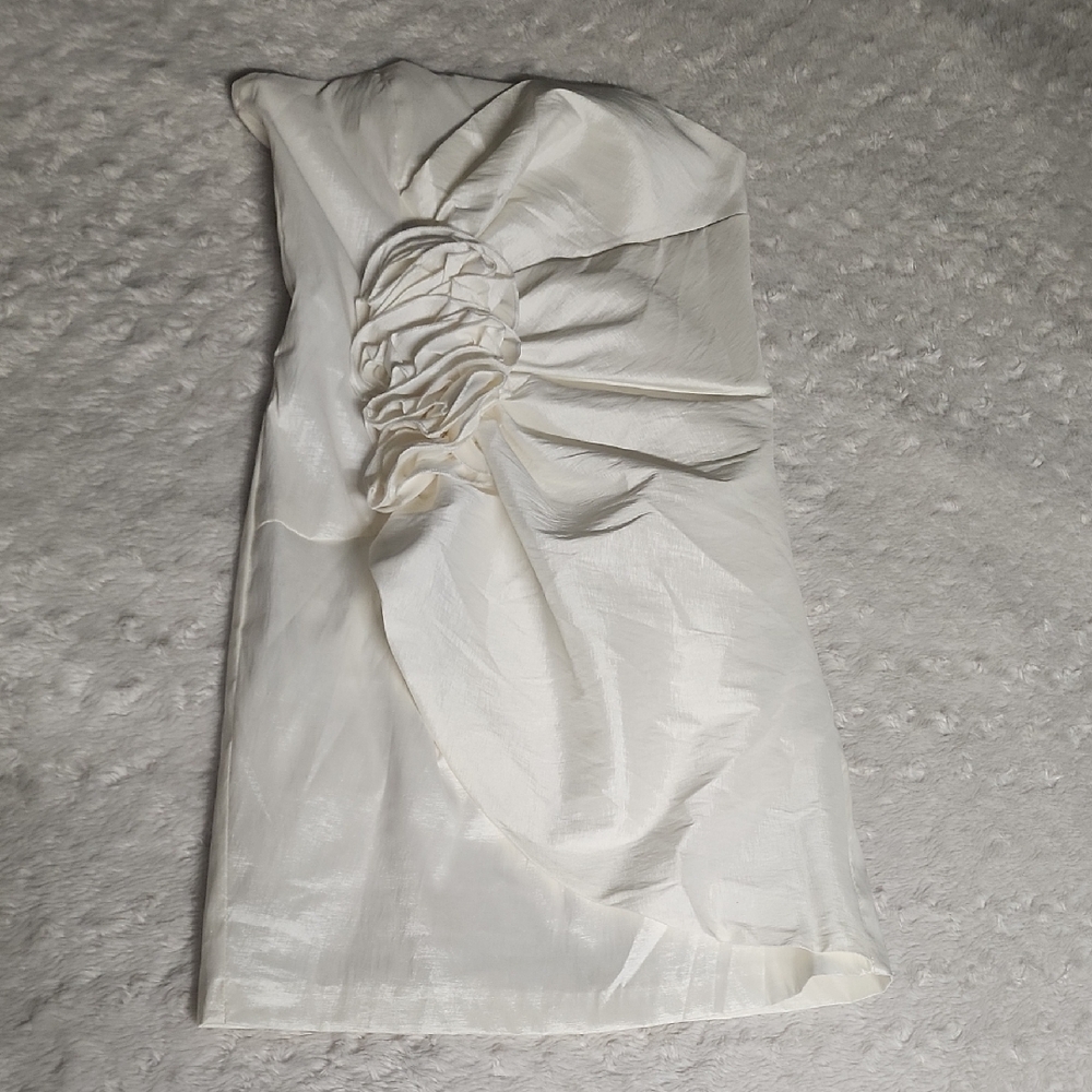 L. Let's Fashion Elegant White Ruched Dress